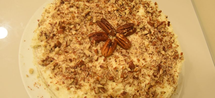 kokosovyj-pekanovyj-keto-tort